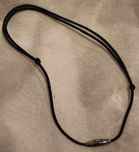 Schwarze halskette mit - halskette,